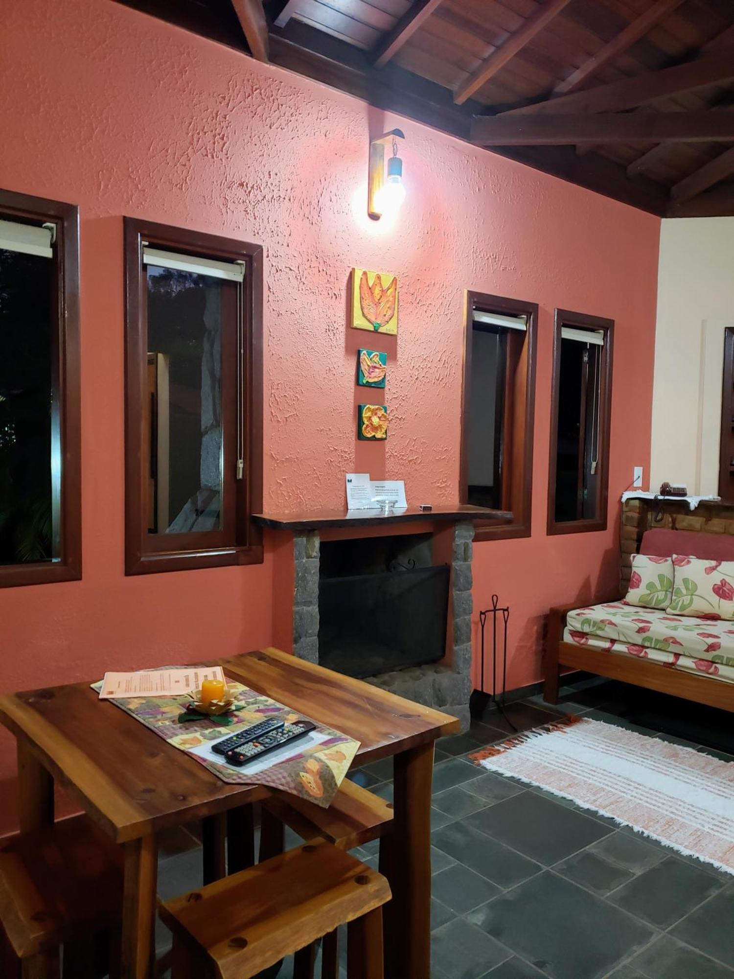 Pousada Vila Minas Itanhandu Exterior photo
