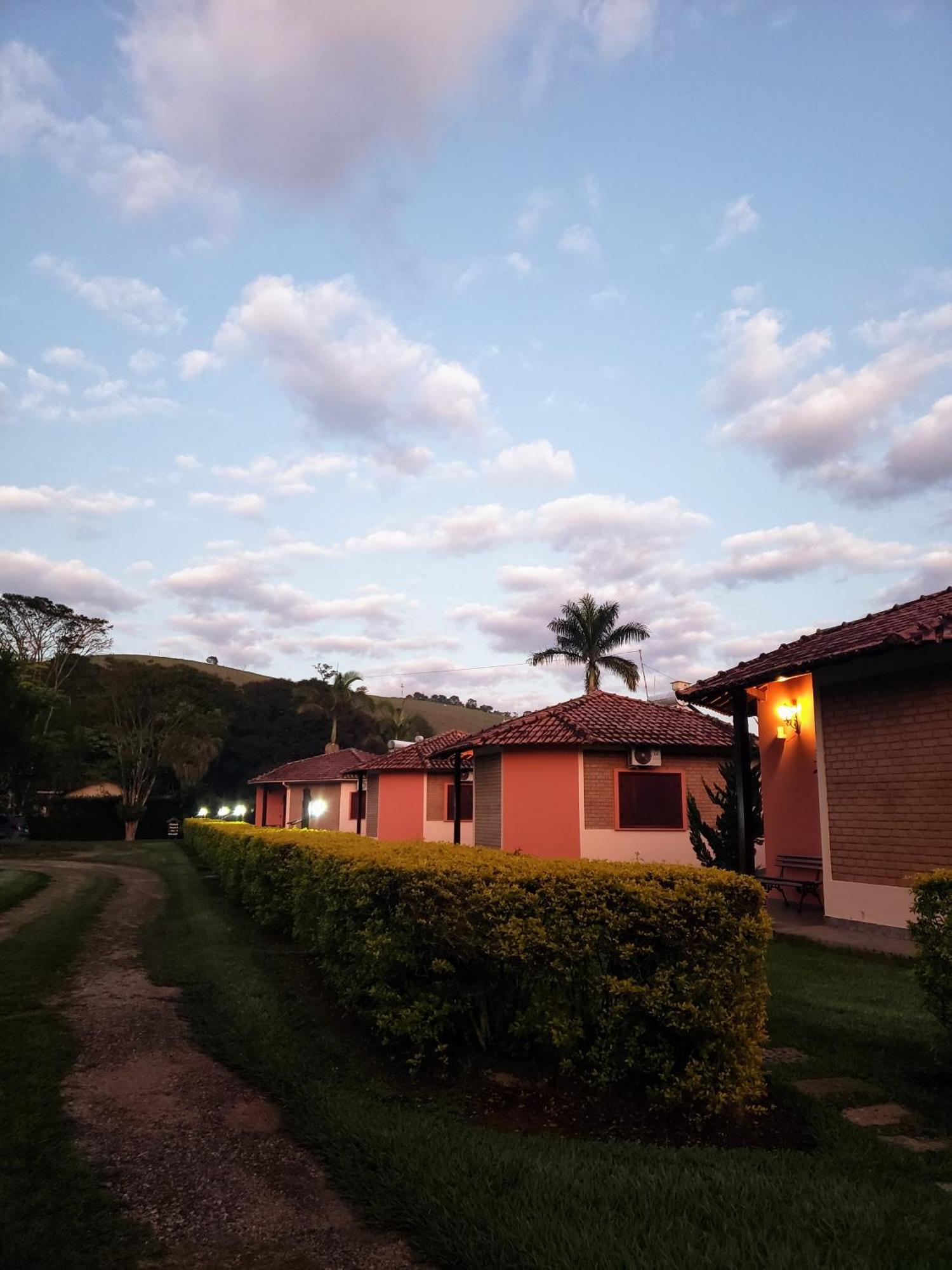 Pousada Vila Minas Itanhandu Exterior photo