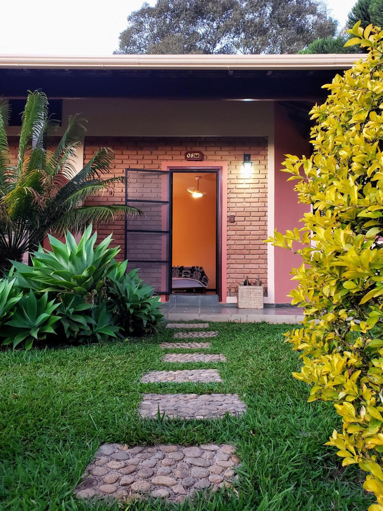 Pousada Vila Minas Itanhandu Exterior photo